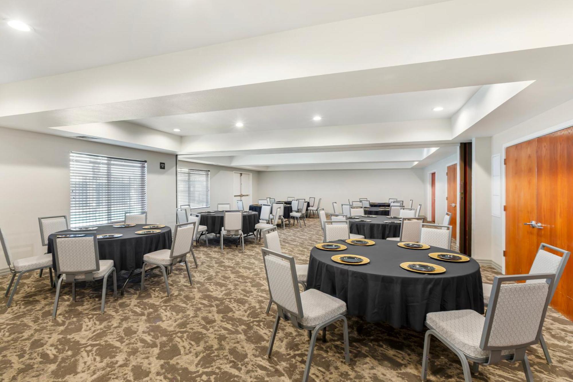 Best Western Plus Villa Del Lago Inn Patterson Екстер'єр фото