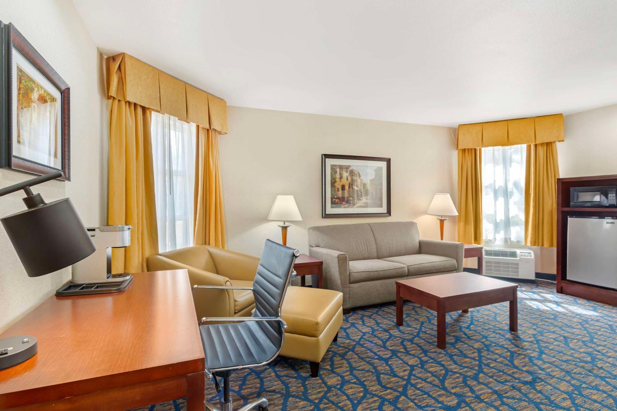 Best Western Plus Villa Del Lago Inn Patterson Екстер'єр фото